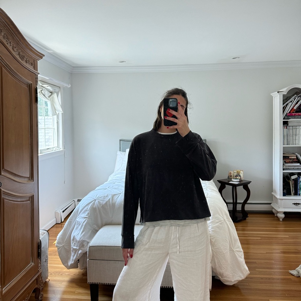 Athleta Crew Neck Sweatshirt